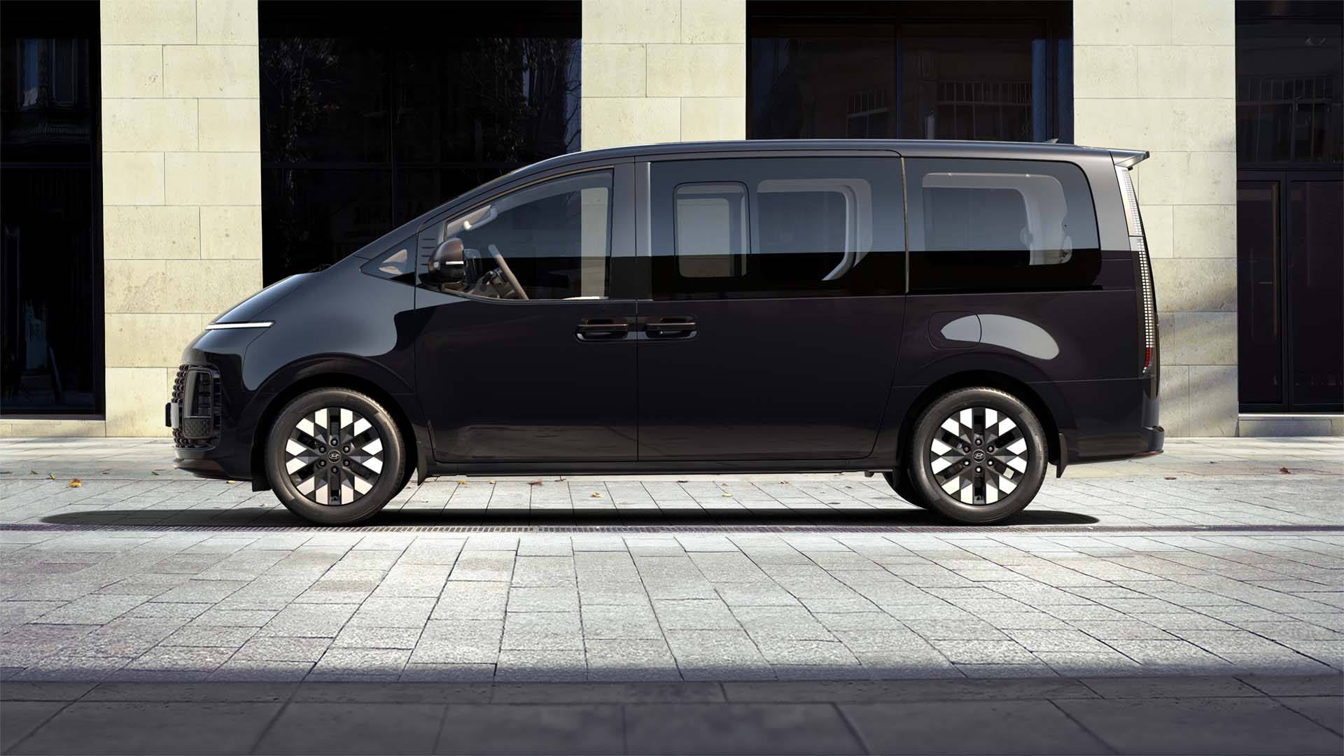 Hyundai STARIA Hybrid